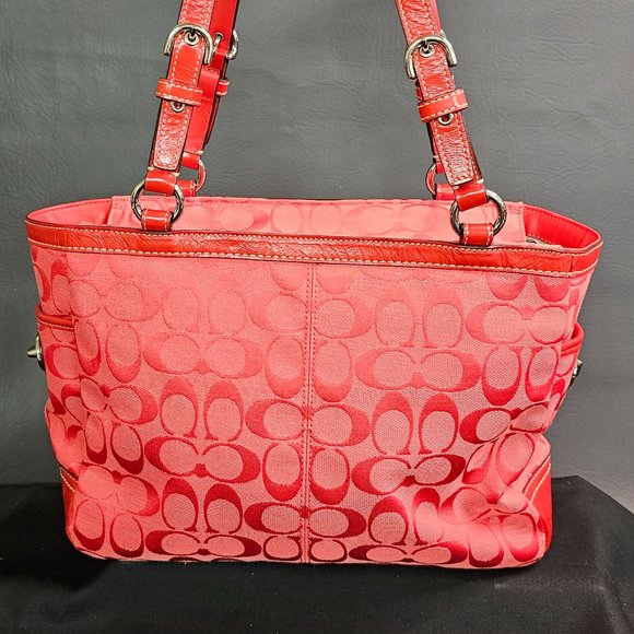 Coach Red Shoulder Tote Bag Handbag Style #F14281  EEUC Pre-Owned - Picture 5 of 11
